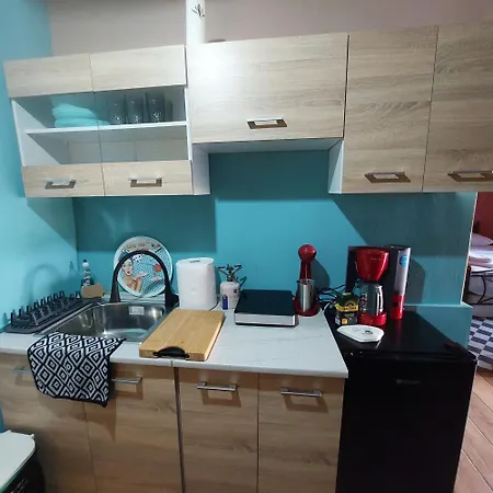 Astir * Néa Péramos